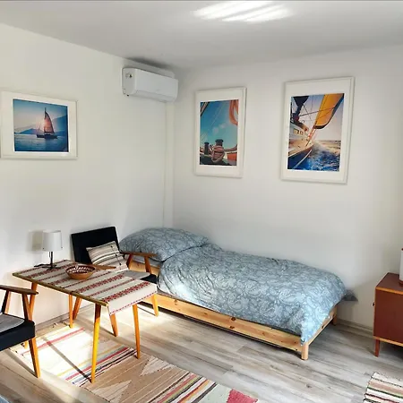 Apartment Alma2 Vendeghaz