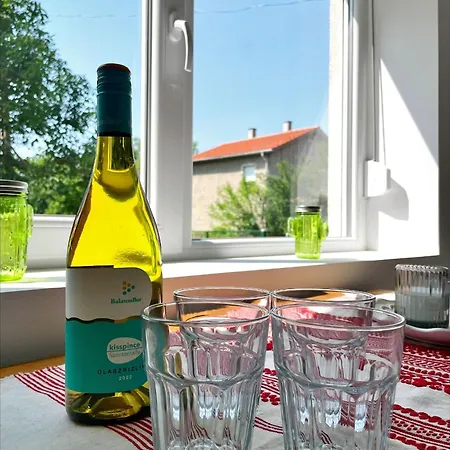 Alma2 Vendeghaz Revfulop